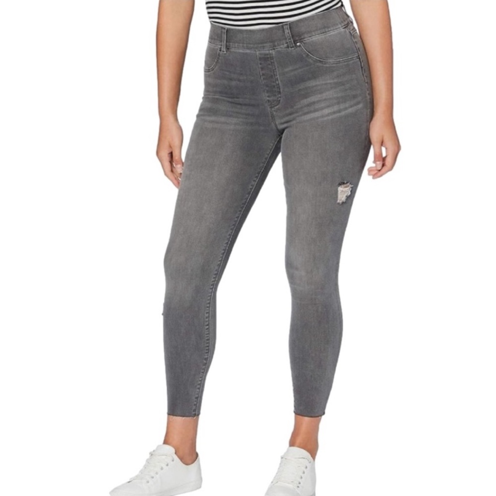 SPANX Distressed Grey Stretch Denim Skinnies - Women’s Size Medium